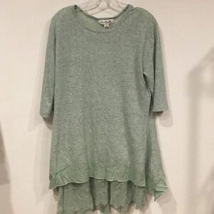 NWT Green top with underlay Size Large